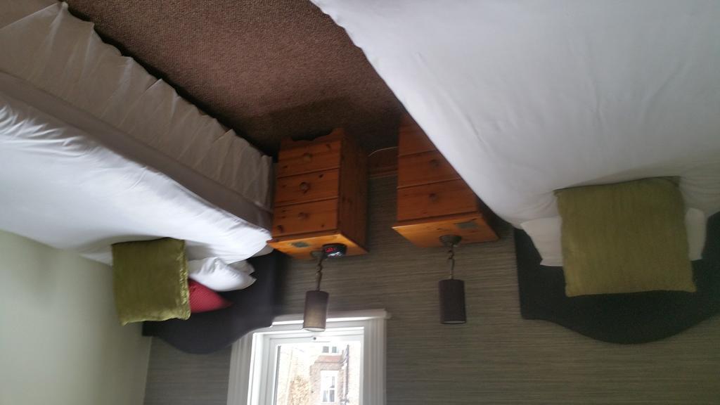 Warrens Guest House York Ruang foto