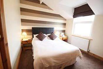 Warrens Guest House York Bagian luar foto