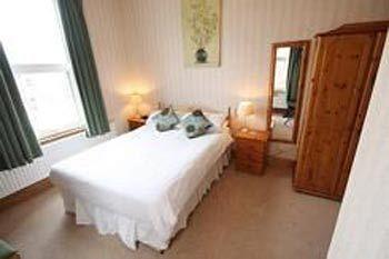Warrens Guest House York Bagian luar foto
